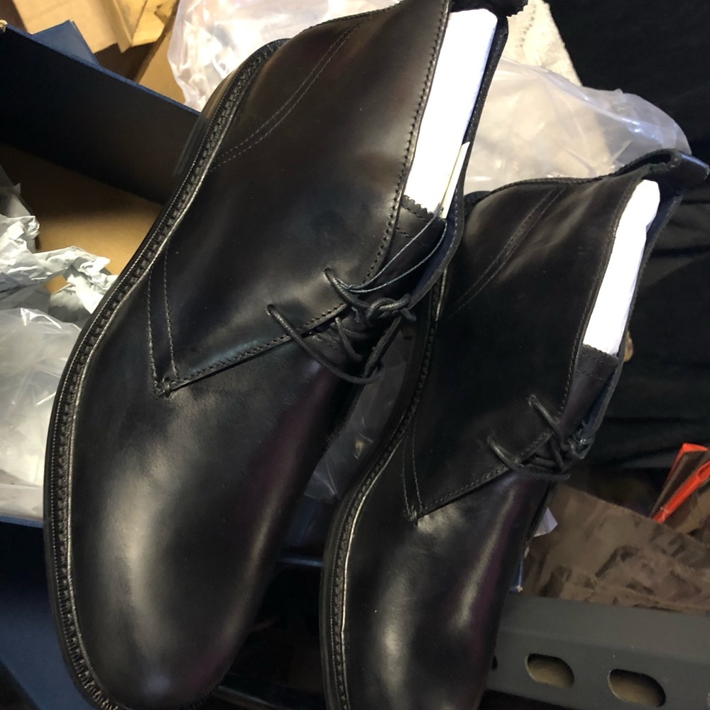 Cole haan water proof chukka black size 10